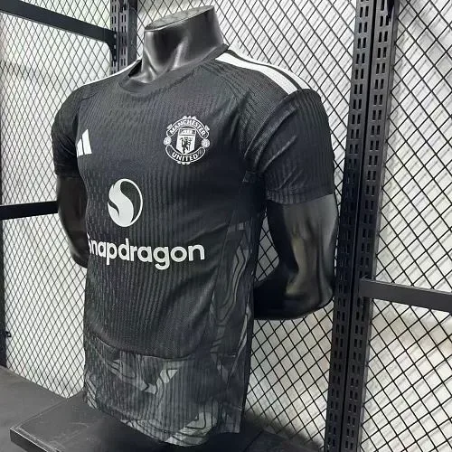 Manchester United 2026/2027 Player Version Manchester United Goalkeeper Football Jersey 2026/27 — 4