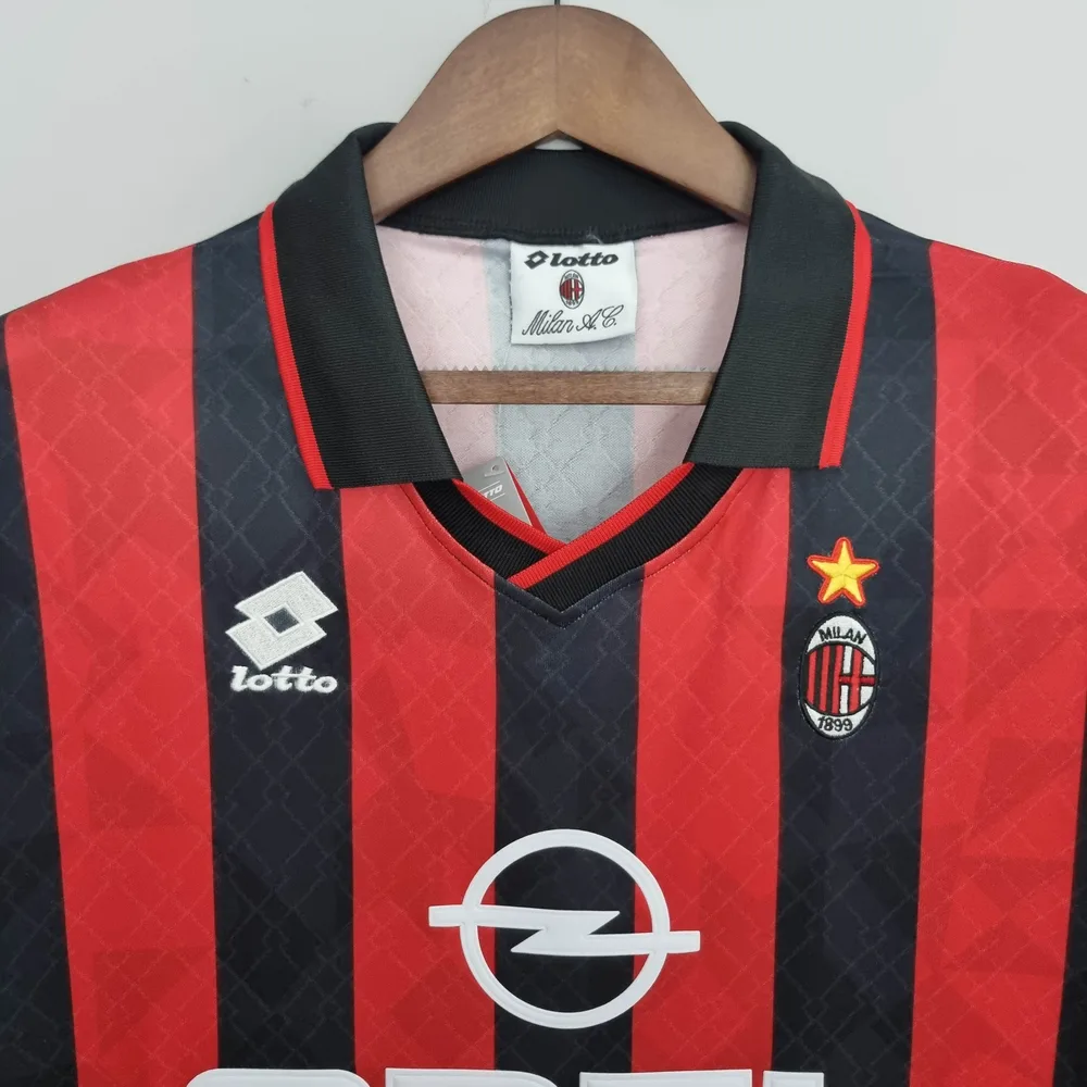 AC Milan 1995/1996 Retro AC Milan Home Football Shirt 1995/1996 — 3