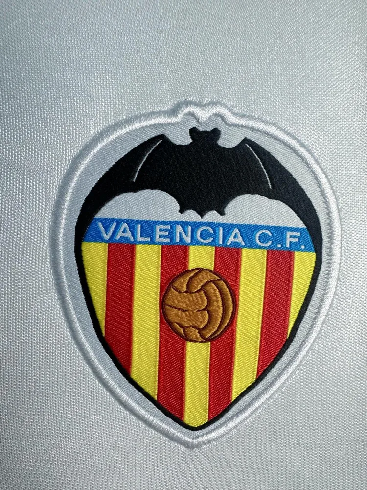 Valencia 2000/2001 Retro Valencia Home Football Shirt 2000/2001 — 6