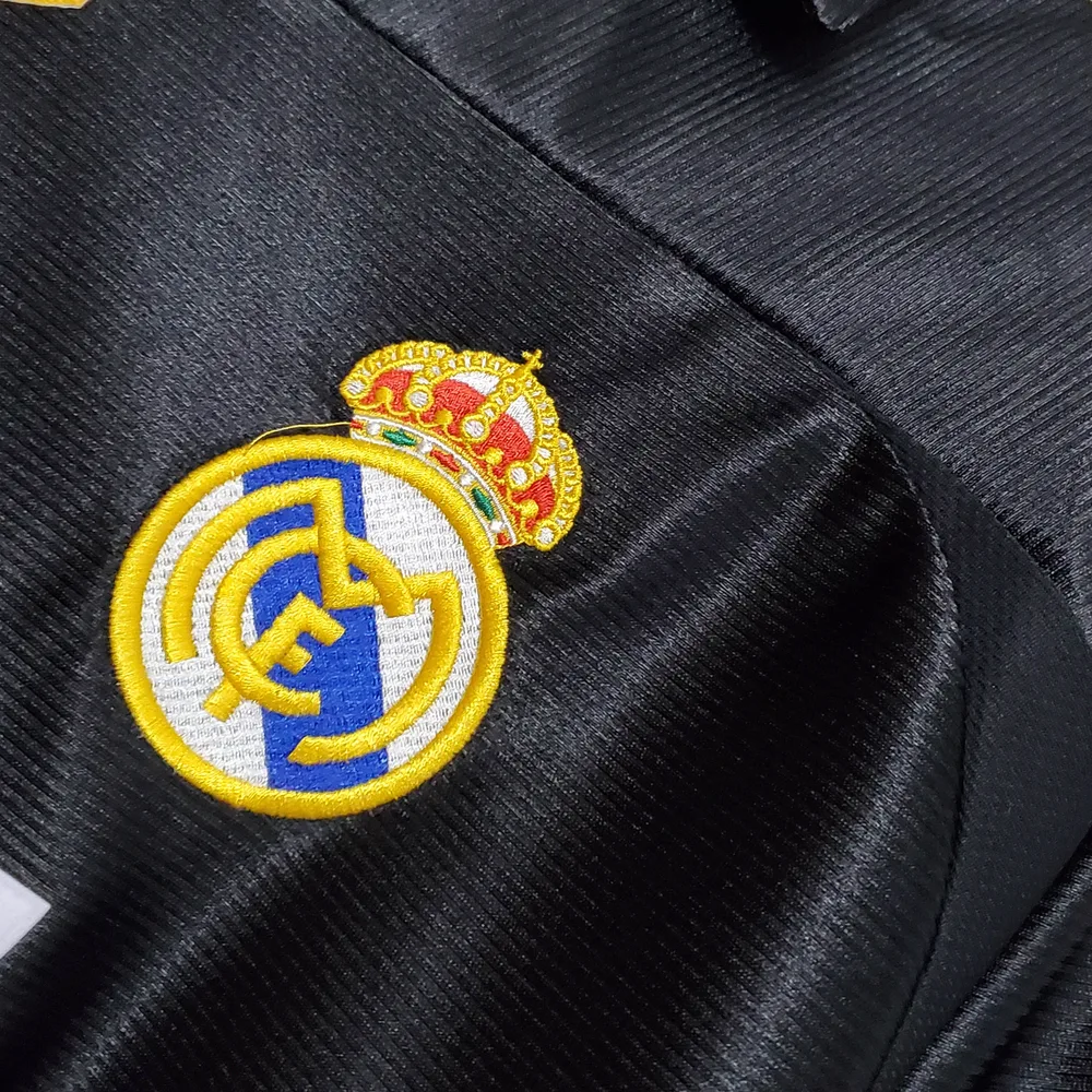 Real Madrid 1999/2001 Retro Real Madrid Visitante 1999/2001 — 5