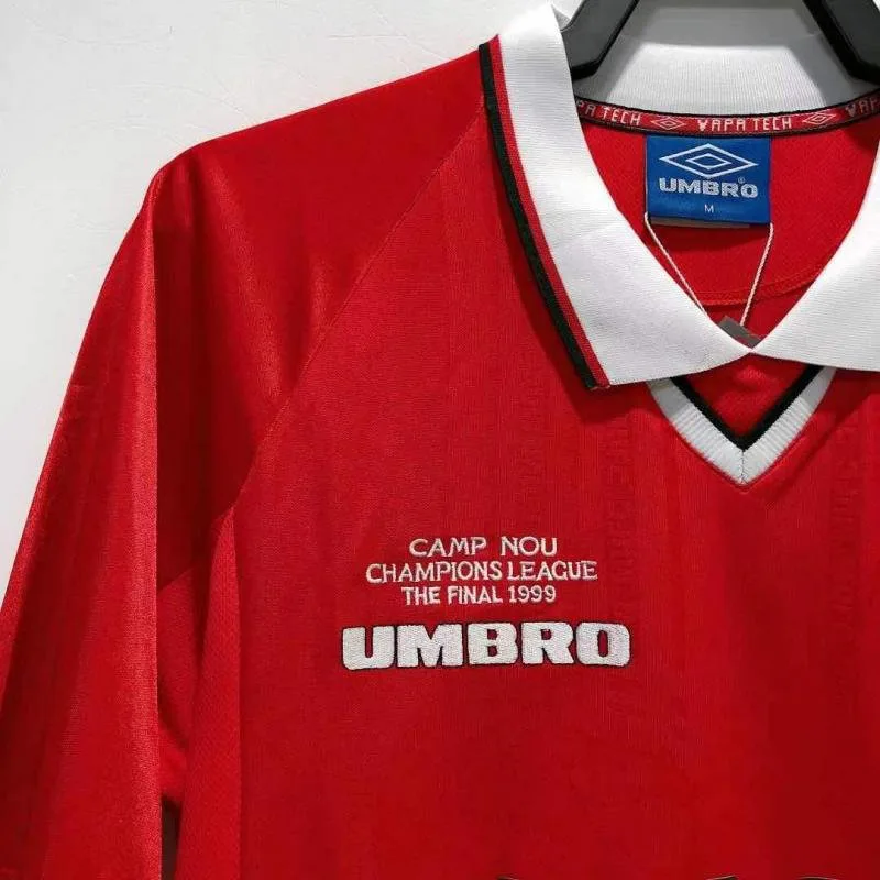 Manchester United 1999/2000 Retro Manchester United Home Football Shirt 1999/2000 — 3