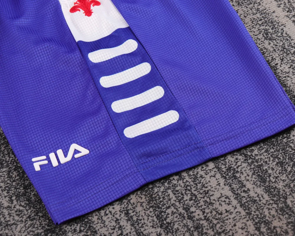 Fiorentina 1998-1999 Retro Fiorentina Home Football Shirt Kids Size 1998/1999 — 12