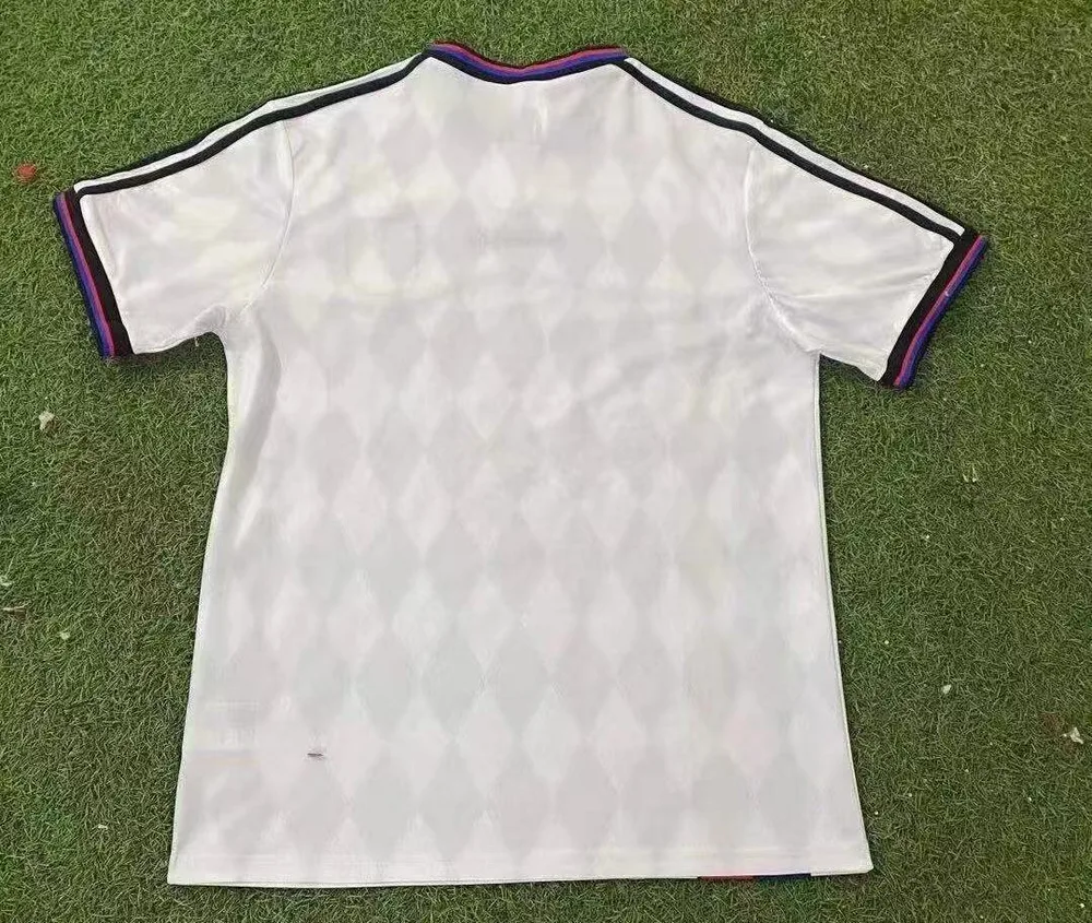 Bayern Munich 1995/1996 Retro Bayern Munich Visitante Camiseta de fútbol 1995/1996 — 2