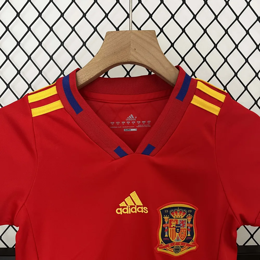 Spain 2010 Retro Spain Home Football Shirt Kids Size 2010 — 3