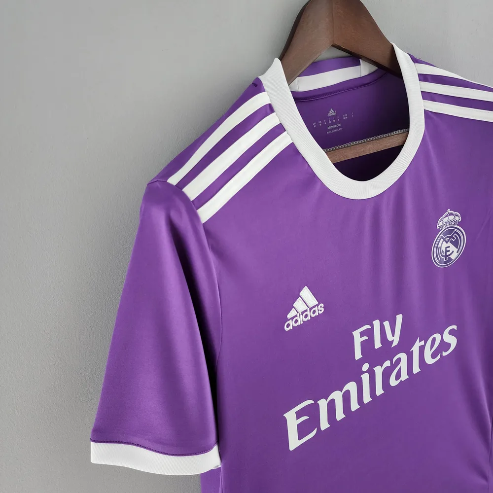 Real Madrid 2016/2017 Retro Real Madrid Visitante 2016/2017 — 6