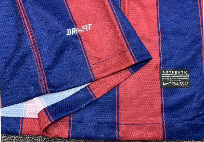 Barcelona 2009/2010 Retro Barcelona Home Football Shirt 2009/2010 — 7