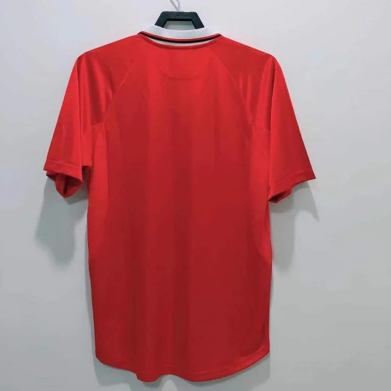 Manchester United 1999/2000 Retro Manchester United Home Football Shirt 1999/2000 — 2