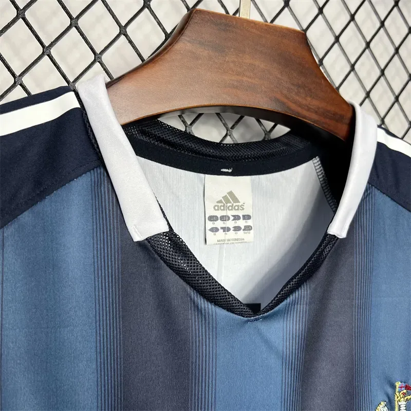 Newcastle 2004/2005 Retro Newcastle United Away Soccer Jersey 2004/2005 — 4
