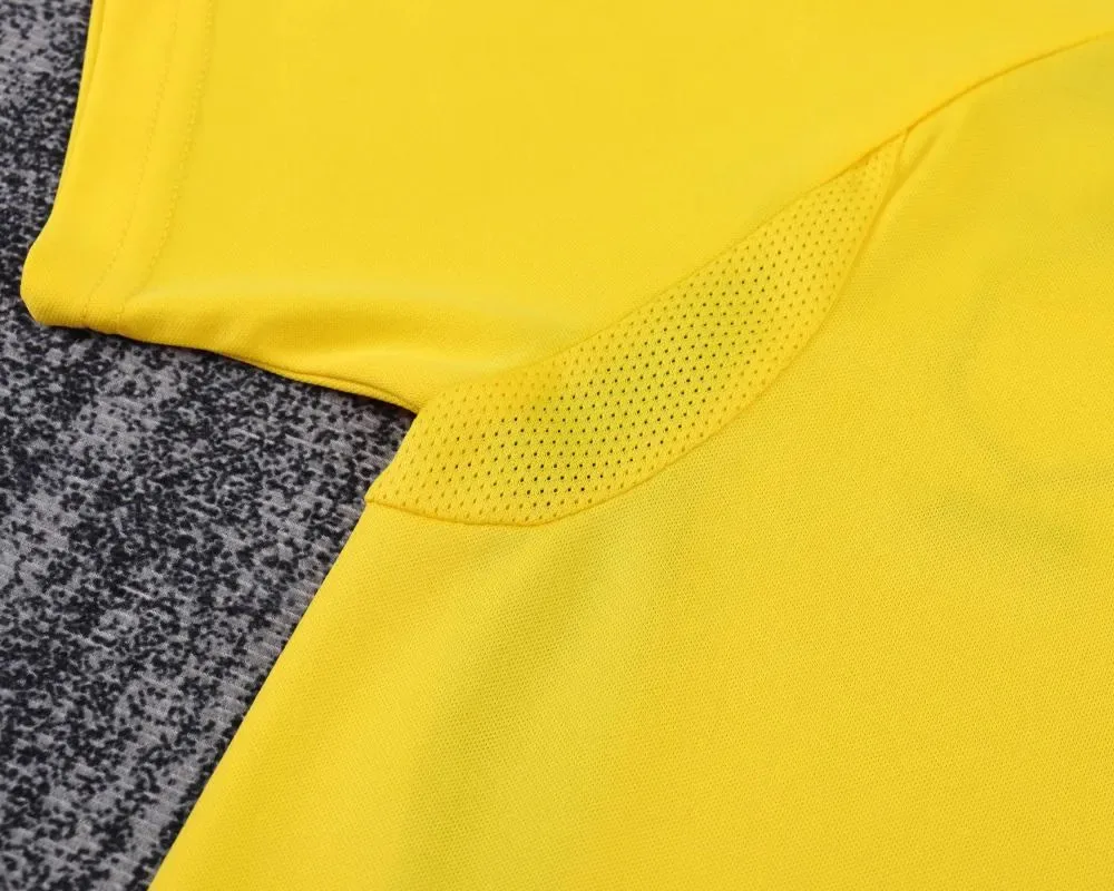 Brazil 2002 Retro Brazil Home Football Shirt Kids Size 2002 — 4