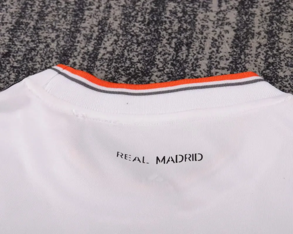 Real Madrid 2013-2014 Retro Real Madrid Home Football Shirt Kids Size 2013/2014 — 4