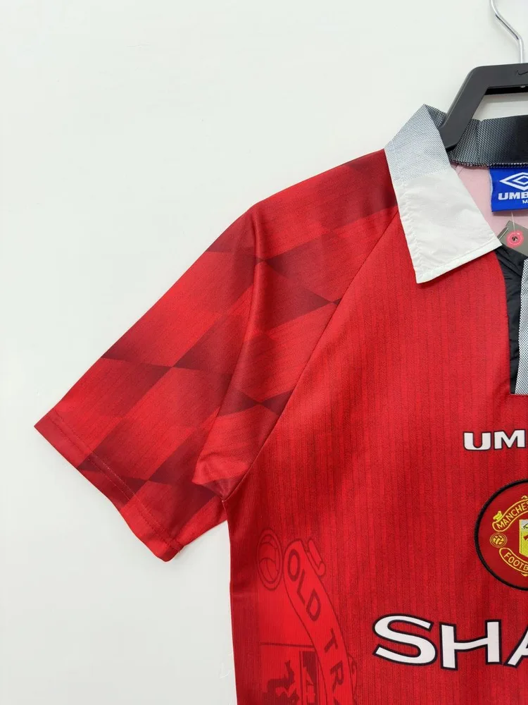 Manchester United 1996/1997 Retro Manchester United Home Football Shirt 1996/1997 — 5