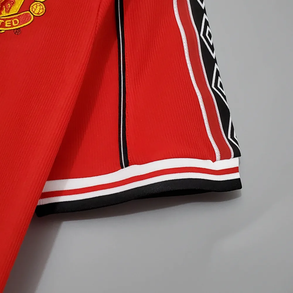 Manchester United 1998/1999 Retro Manchester United Home Football Shirt 1998/1999 — 8