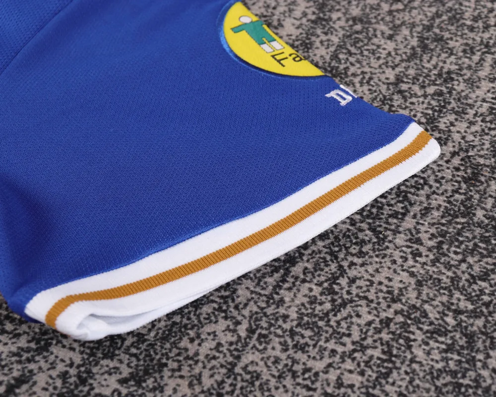 Italy 1996 Retro Italy Local Camiseta de fútbol Talla infantil 1996 — 6