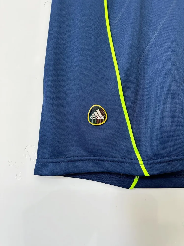 Real Madrid 2010/2011 Retro Real Madrid Visitante Camiseta de fútbol 2010/2011 — 8