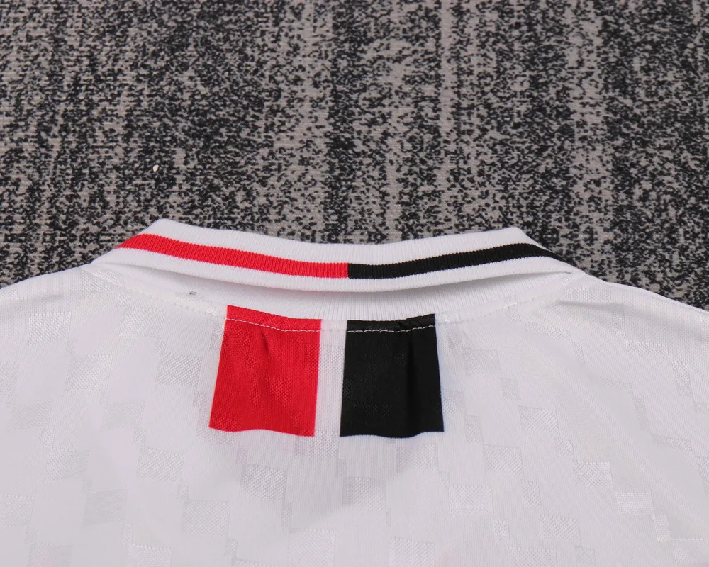 AC Milan 1996-1997 Retro AC Milan Away Football Shirt Kids Size 1996/1997 — 4