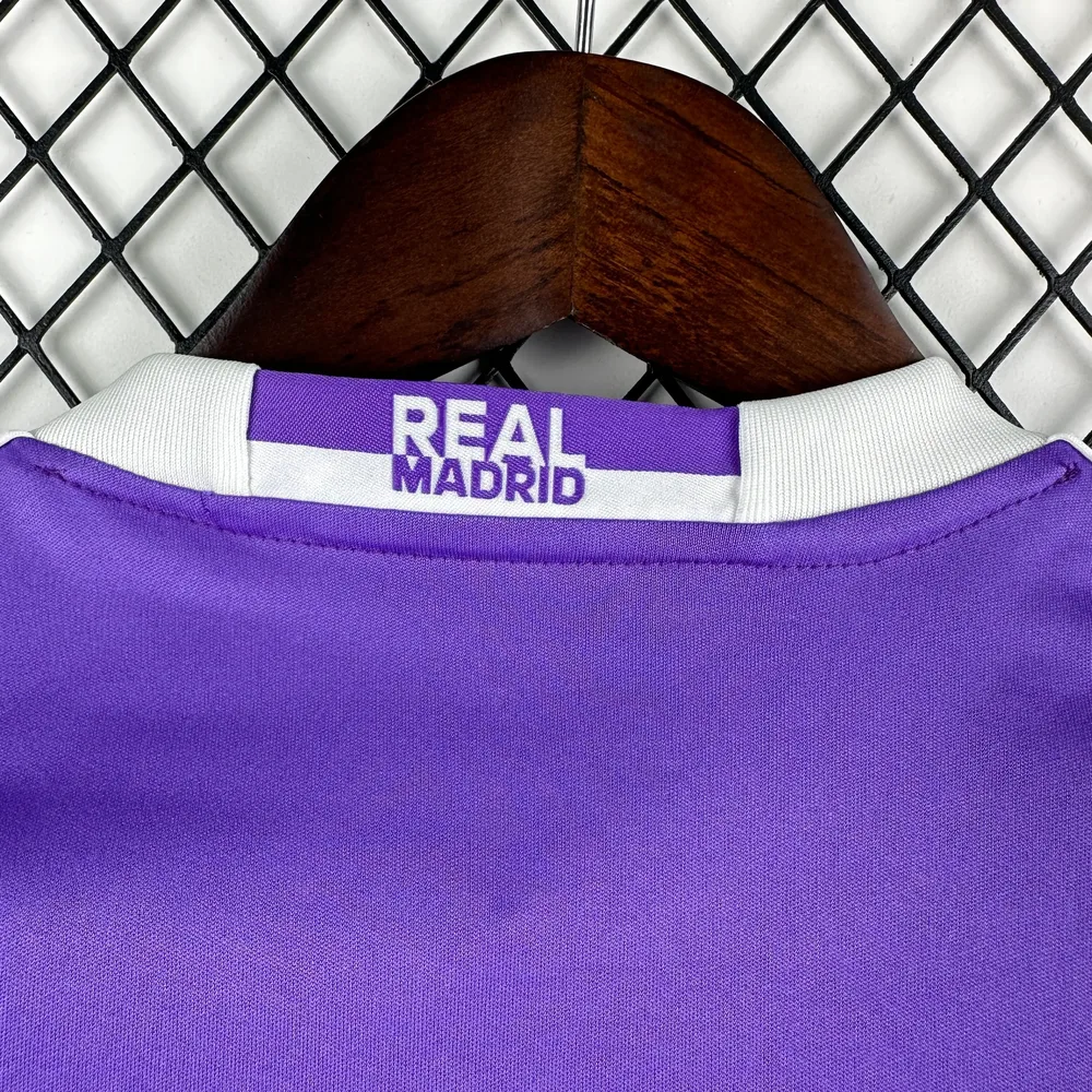 Real Madrid 2016/2017 Retro Real Madrid Visitante Camiseta de fútbol Talla infantil 2016/2017 — 3