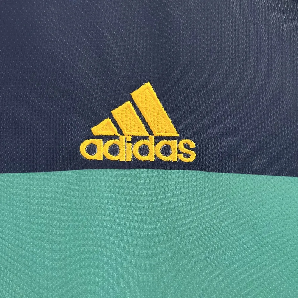 Spain 2010 Retro Spain Goalkeeper Green Soccer Shirt 2010 — 5
