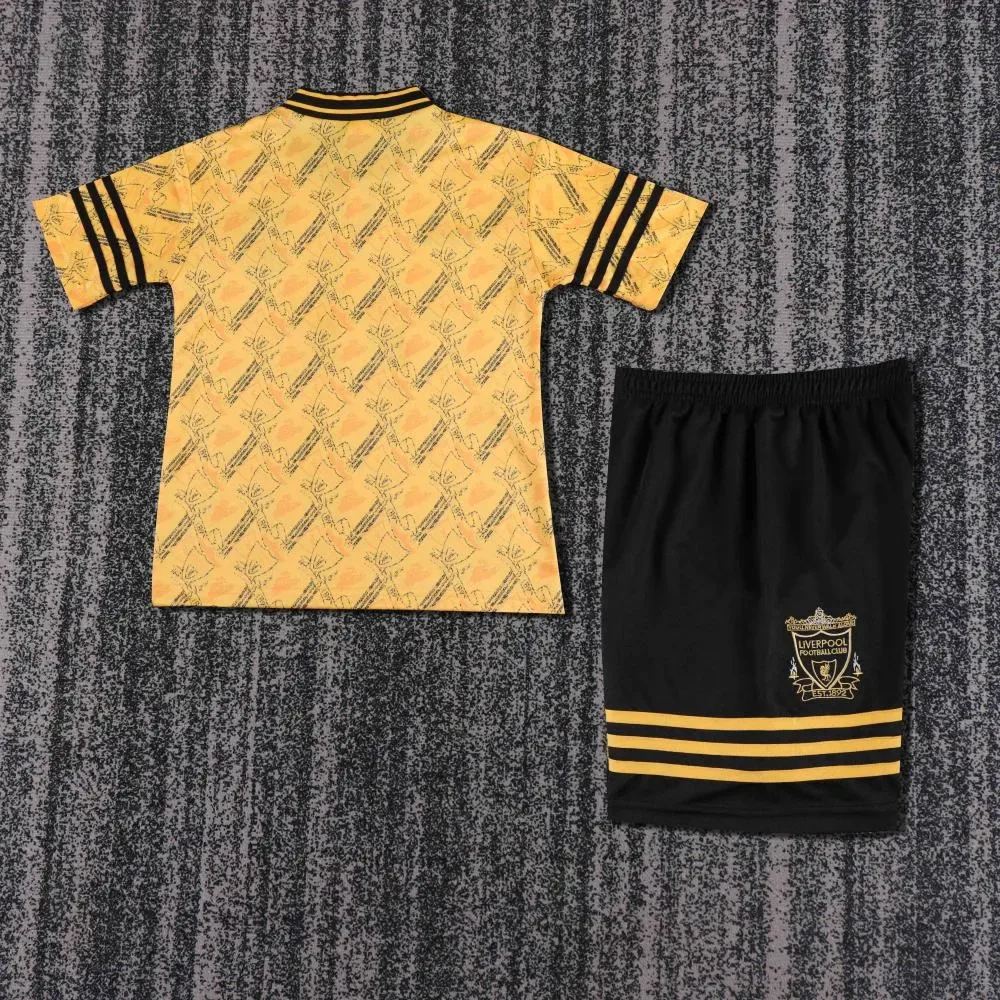 Liverpool 1994-1996 Retro Liverpool Third Away Football Jersey Kids Size 1994/1996 — 2
