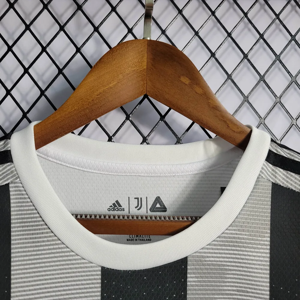 Juventus 2019/2020 Retro Juventus Joint Edition Black and White Stripes Soccer Jersey 2019/2020 — 7