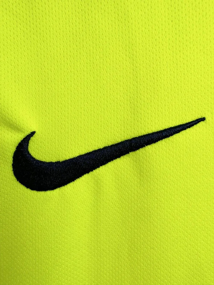 Barcelona 2005/2006 Retro Barcelona Away Football Jersey Long Sleeve 2005/2006 — 6