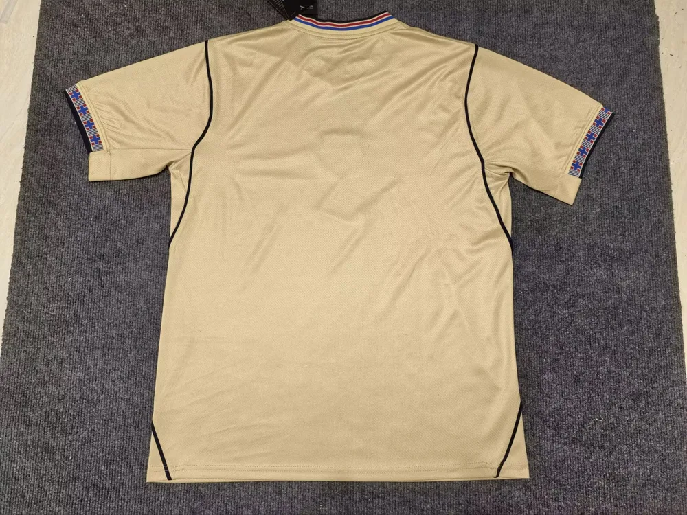 Barcelona 2026/2027 Retro Barcelona Joint Edition Camiseta de fútbol 2026/2027 — 2