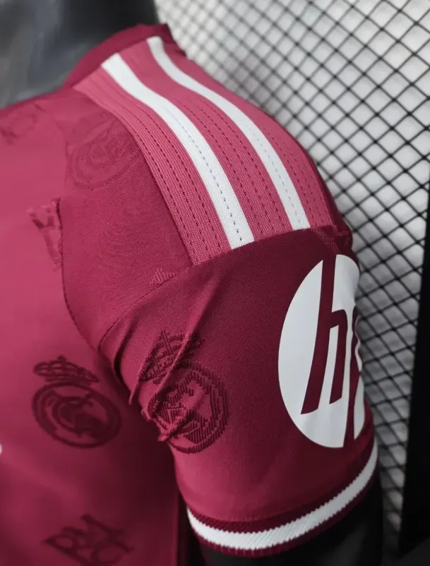 Real Madrid 2026/2027 Versión jugador Real Madrid Edición especial 01 Camiseta de fútbol 2026/27 — 7