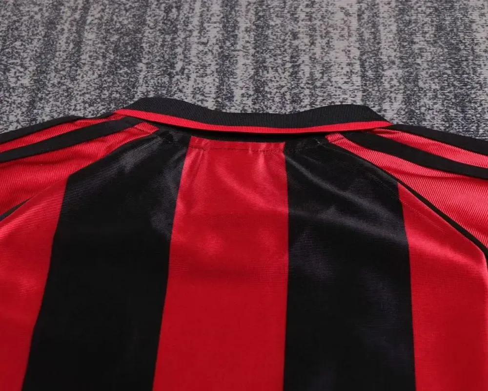 AC Milan 1998-1999 Retro AC Milan Home Football Shirt Kids Size 1998/1999 — 3