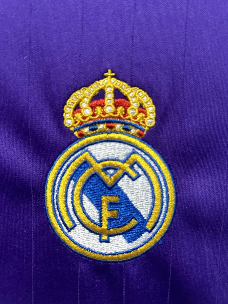 Real Madrid 2006/2007 Retro Real Madrid Visitante Camiseta de fútbol 2006/2007 — 6