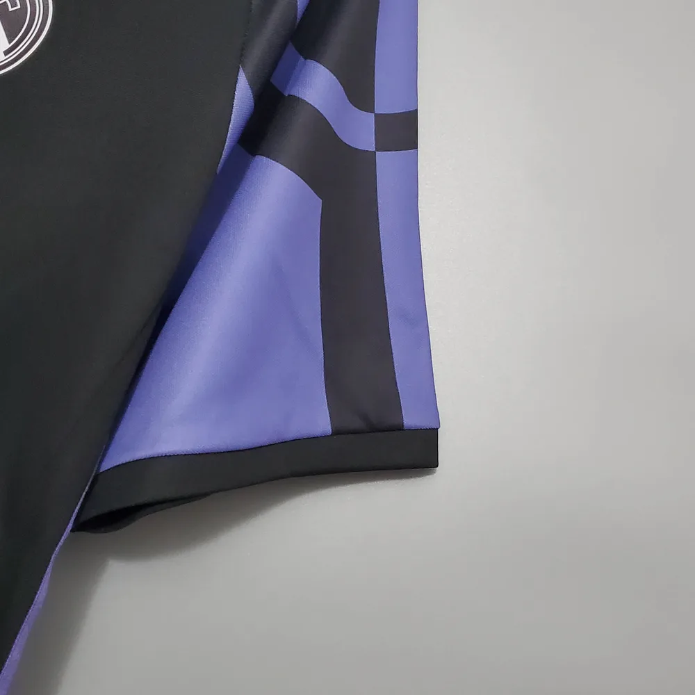 Real Madrid 2016/2017 Retro Real Madrid Tercera Visitante 2016/2017 — 8
