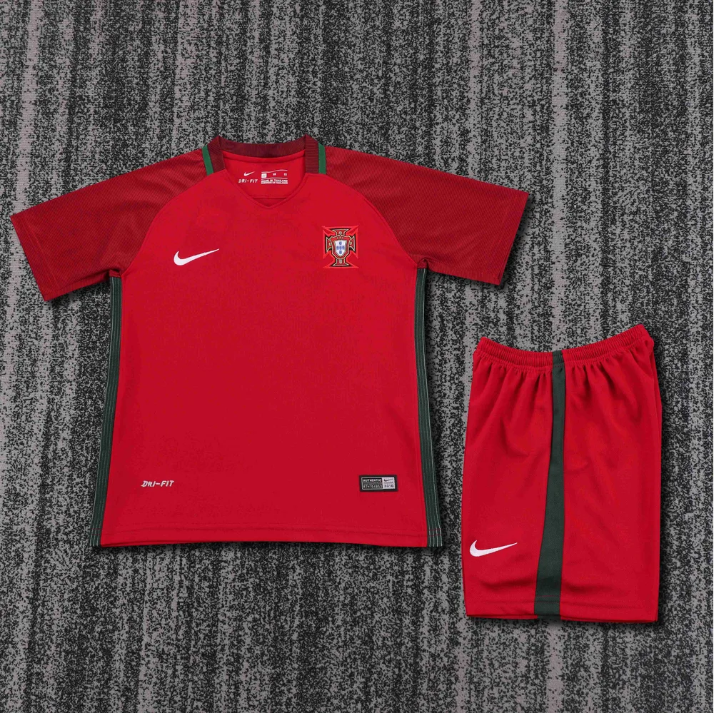 Portugal 2016 Retro Portugal Local Camiseta de fútbol Talla infantil 2016