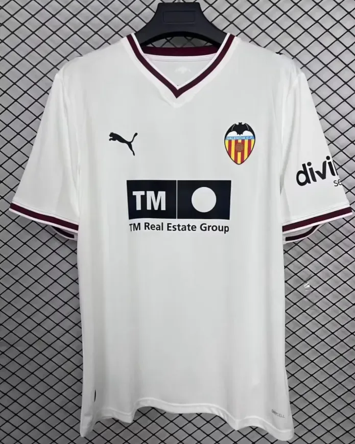 Valencia 2026/2027 Valencia Home Football Shirt 2026/27