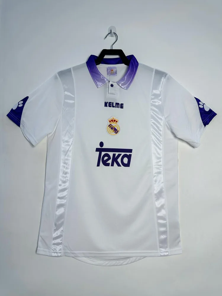 Real Madrid 1997/1998 Retro Real Madrid Local Camiseta de fútbol 1997/1998