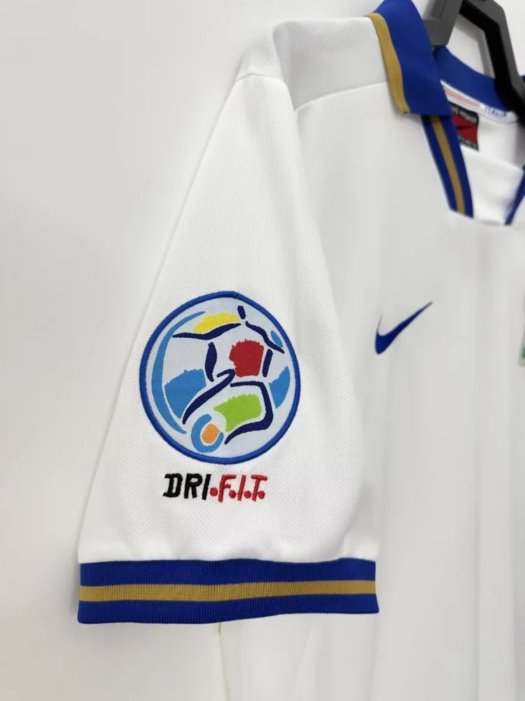 Italy 1996 Retro Italy Away Soccer Shirt 1996 — 6