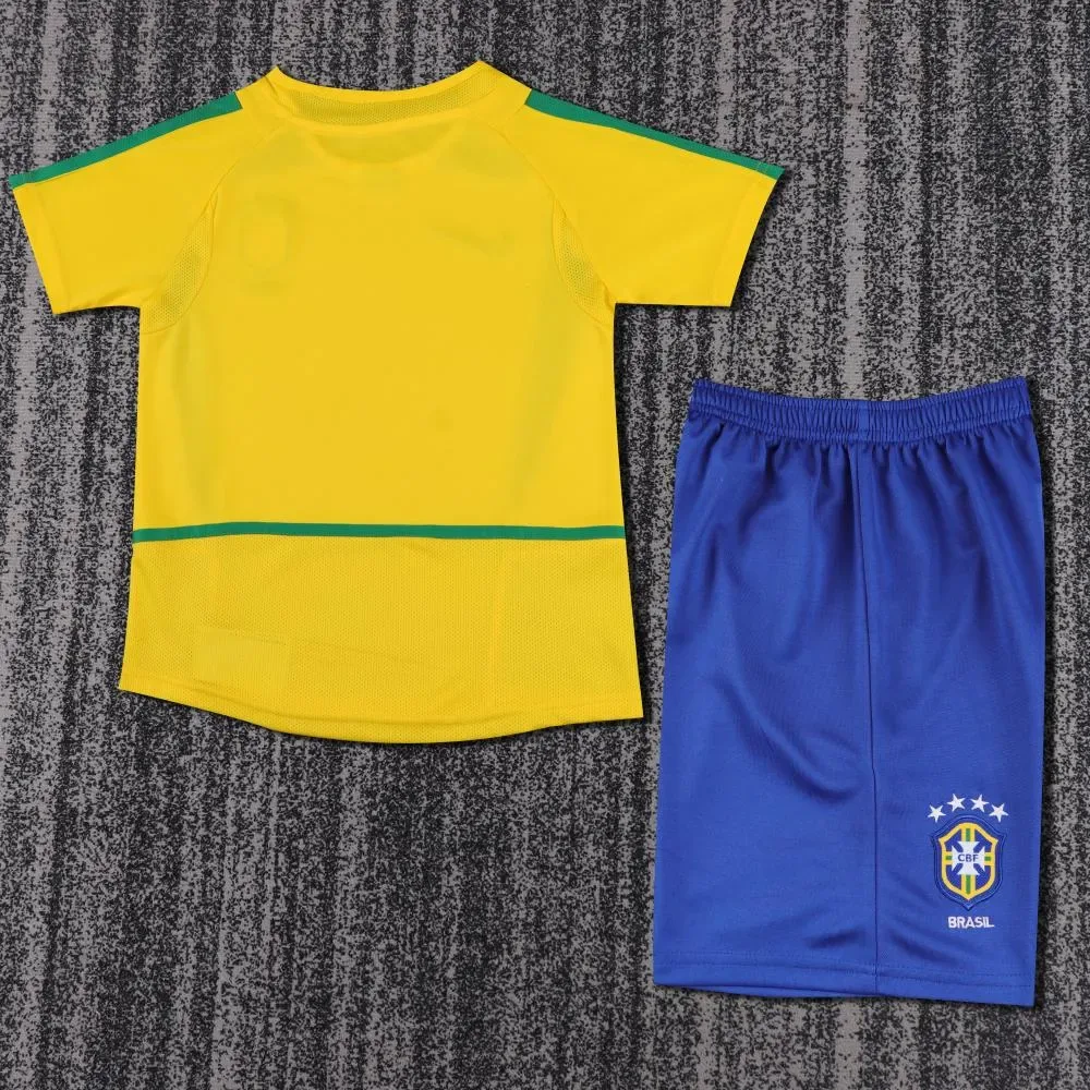 Brazil 2002 Retro Brazil Home Football Shirt Kids Size 2002 — 2