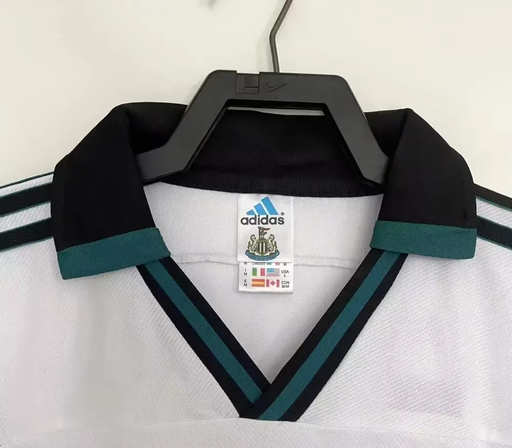Newcastle 1999-2000 Retro Newcastle United Away Soccer Jersey 1999/2000 — 3