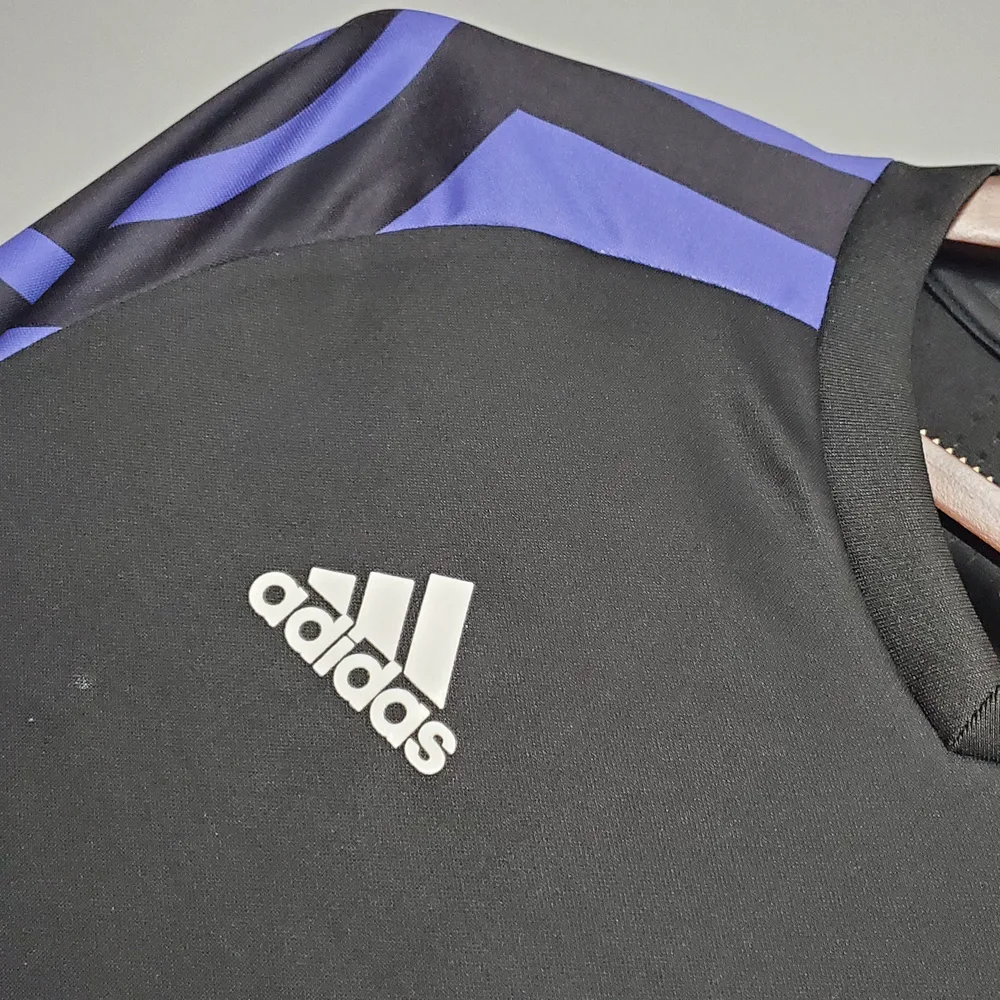 Real Madrid 2016/2017 Retro Real Madrid Tercera Visitante 2016/2017 — 4