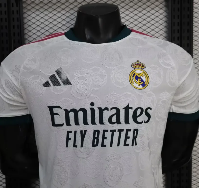 Real Madrid 2026/2027 Versión jugador Real Madrid Edición especial 04 Camiseta de fútbol 2026/27 — 3