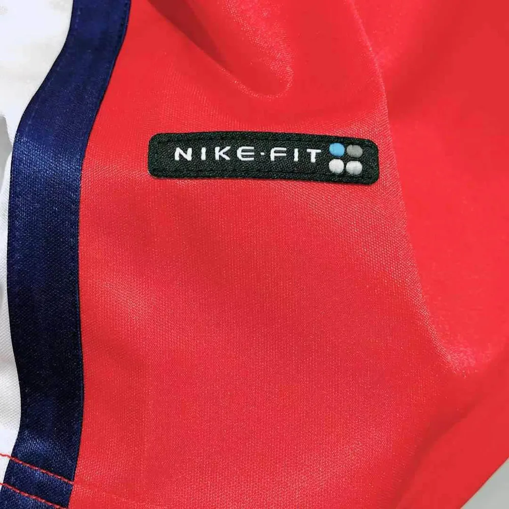 Arsenal 1998/1999 Retro Arsenal Home Football Shirt 1998/1999 — 11