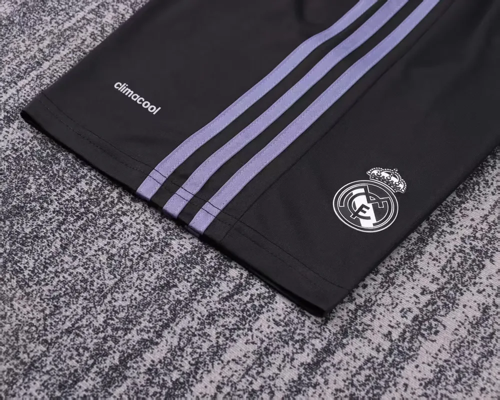 Real Madrid 2016/2017 Retro Real Madrid Third Away Football Shirt Kids Size 2016/2017 — 12