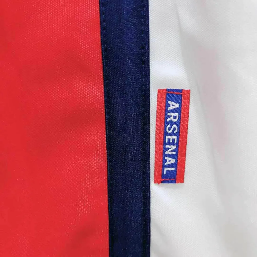 Arsenal 1998/1999 Retro Arsenal Home Football Shirt 1998/1999 — 10
