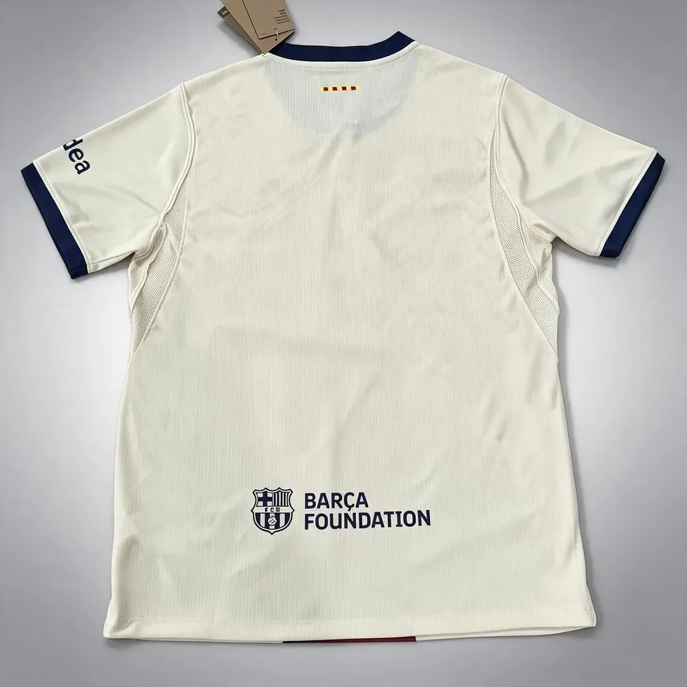 Barcelona 2026/2027 Barcelona Cuarta Visitante Camiseta de fútbol 2026/27 — 2