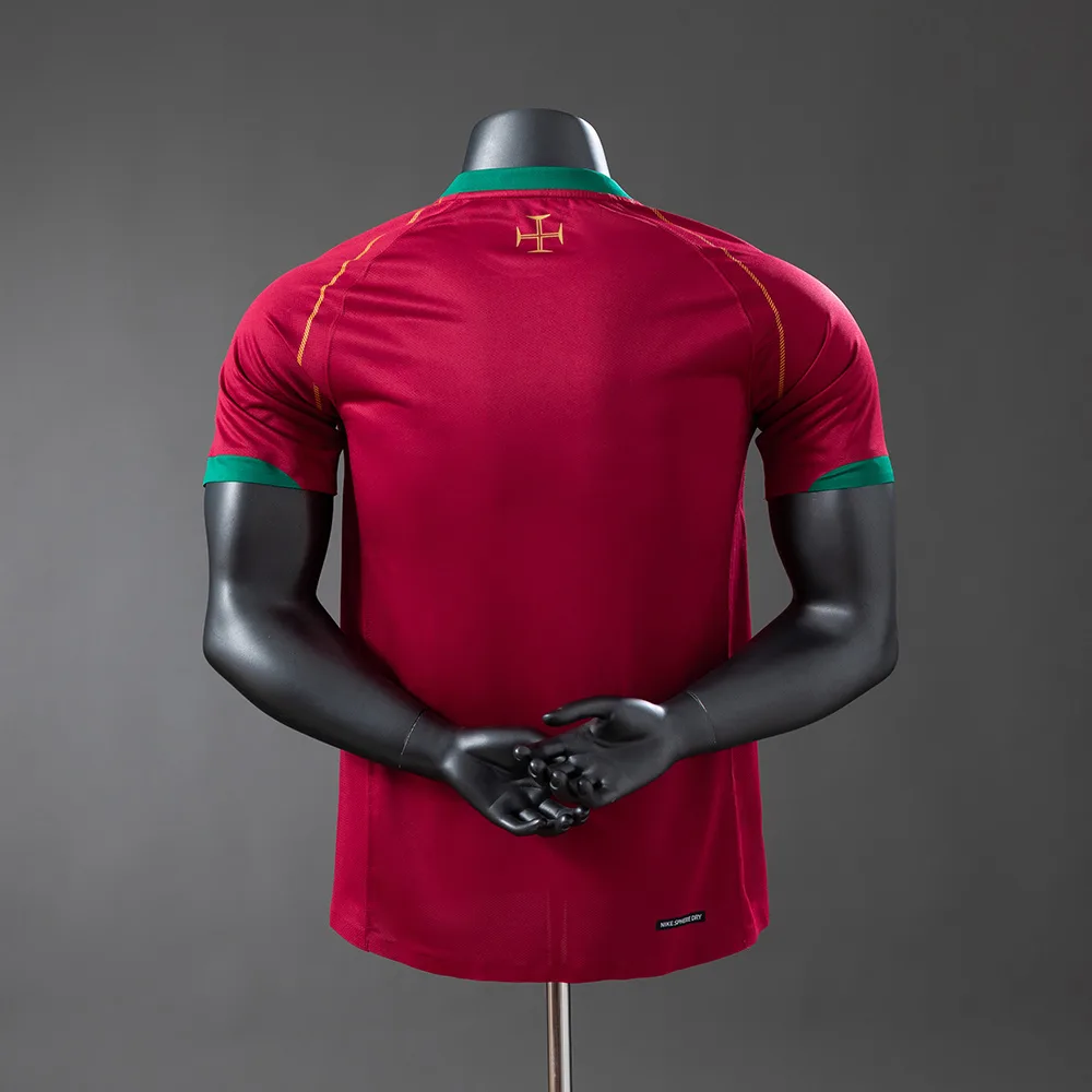 Portugal 2006 Retro Versión jugador Portugal Local Jersey 2006 — 2