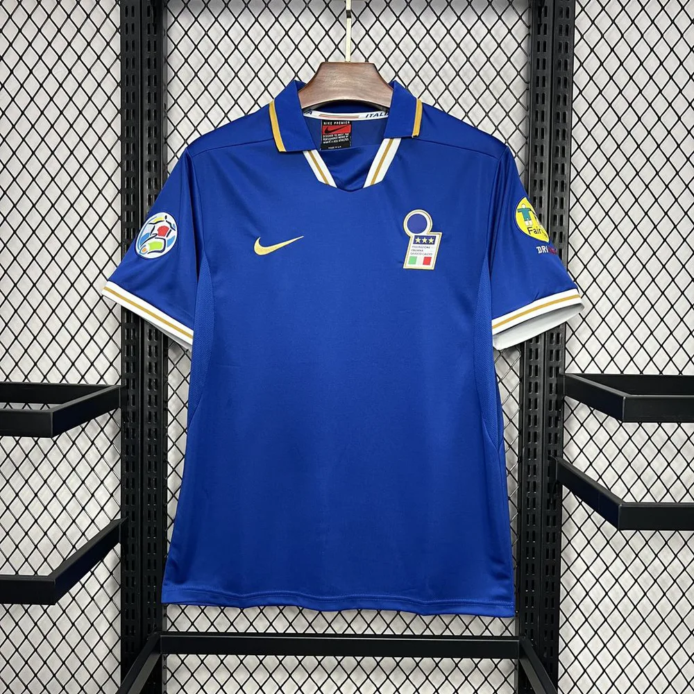 Italy 1996 Retro Italy Local Camiseta de fútbol 1996