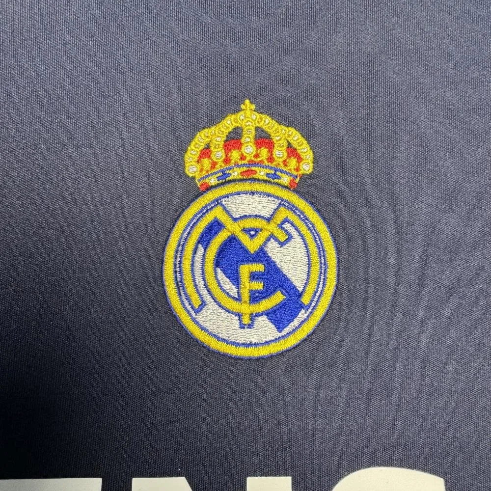 Real Madrid 2004/2005 Retro Real Madrid Visitante Camiseta de fútbol 2004/2005 — 7