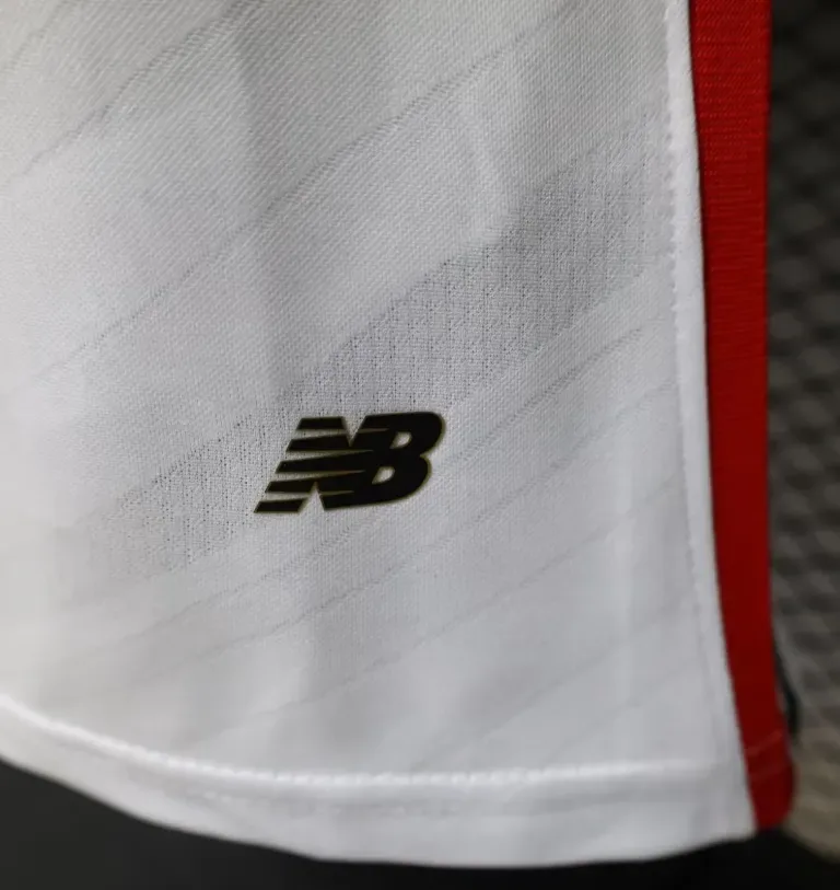 São Paulo 2026/2027 Versión jugador São Paulo Local Camiseta de fútbol 2026/27 — 11