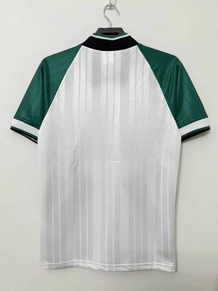 Liverpool 1993/1995 Retro Liverpool Away Football Shirt 1993/1995 — 2