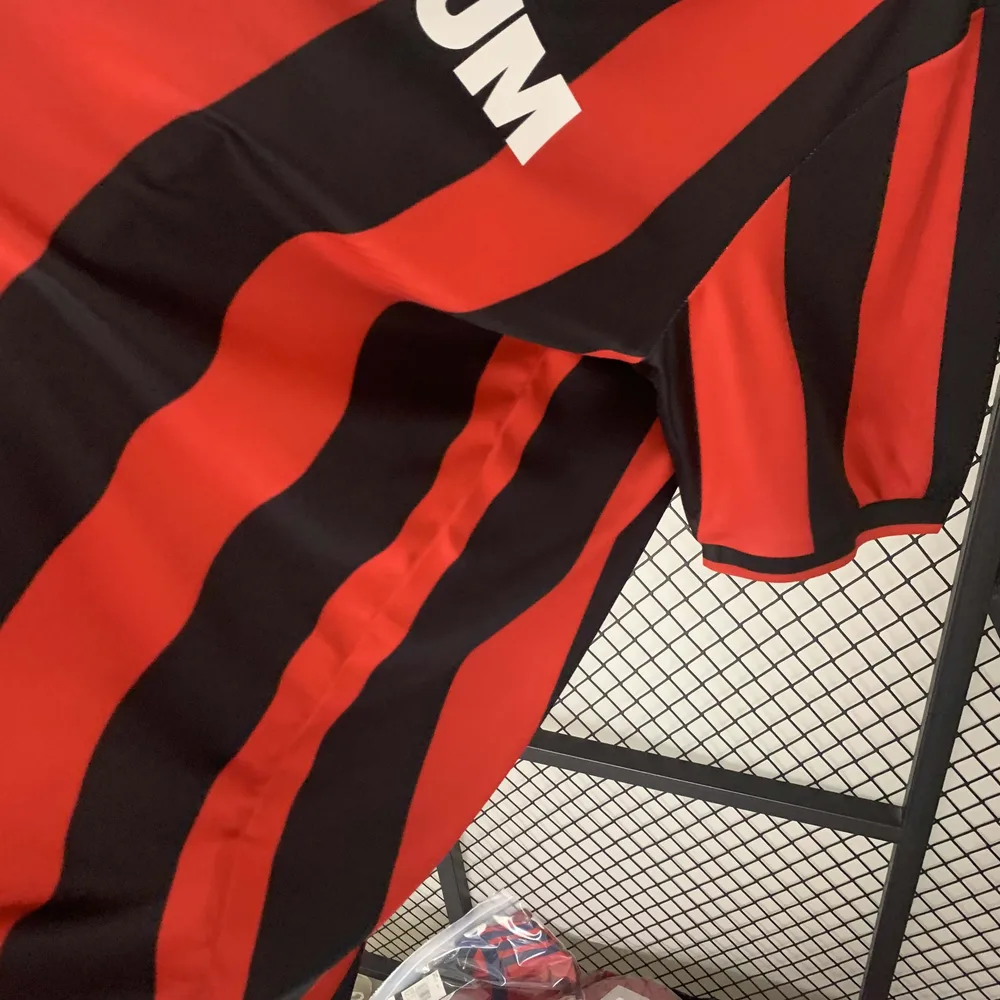 AC Milan 1990/1991 Retro AC Milan Home Football Shirt 1990/1991 — 8
