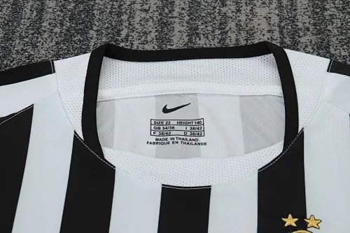 Juventus 2003/2004 Retro Juventus Home Football Jersey Kids Size 2003/2004 — 3