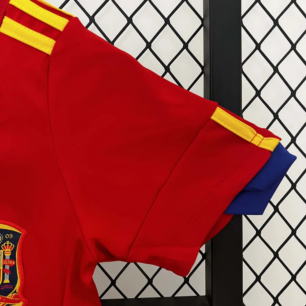 Spain 2010 Retro Spain Home Football Shirt Kids Size 2010 — 7