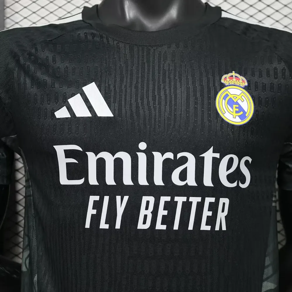 Real Madrid 2026/2027 Player Version Real Madrid Goalkeeper Black Football Shirt 2026/27 — 3